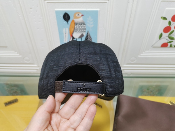 ブランド帽子内部構造